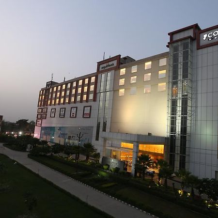 Country Inn & Suites By Radisson, Meerut Bagian luar foto