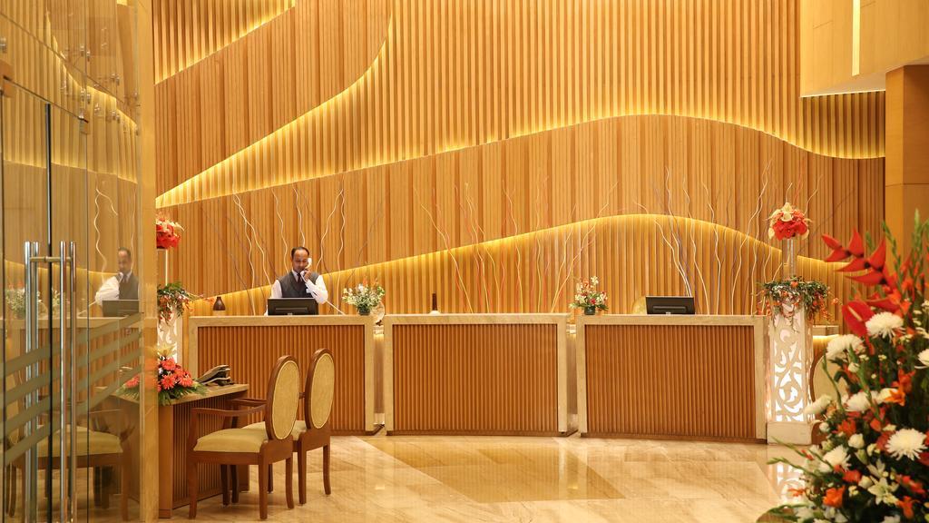Country Inn & Suites By Radisson, Meerut Bagian luar foto