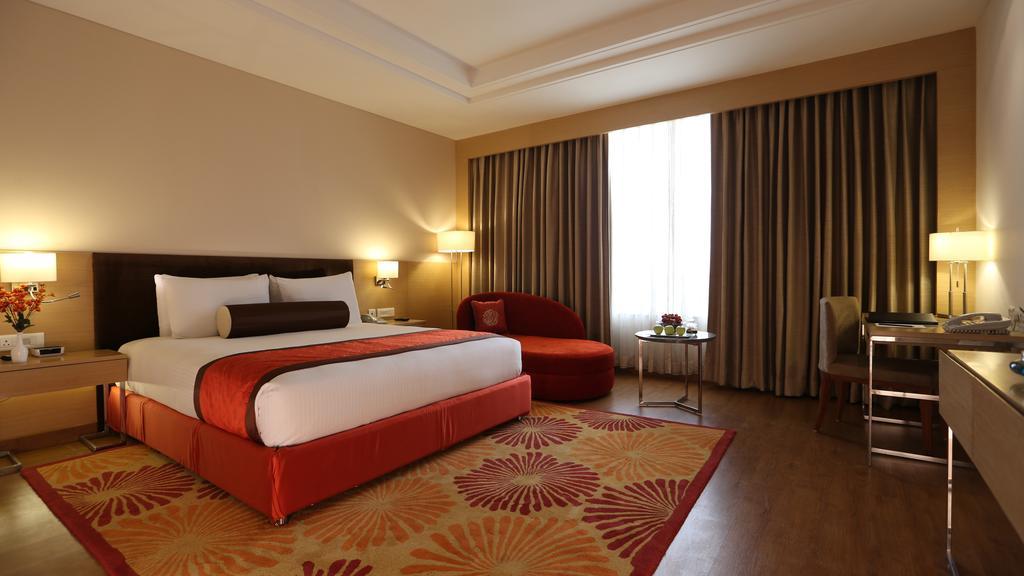 Country Inn & Suites By Radisson, Meerut Bagian luar foto
