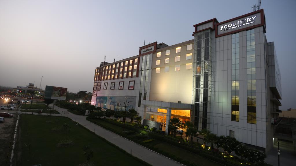 Country Inn & Suites By Radisson, Meerut Bagian luar foto