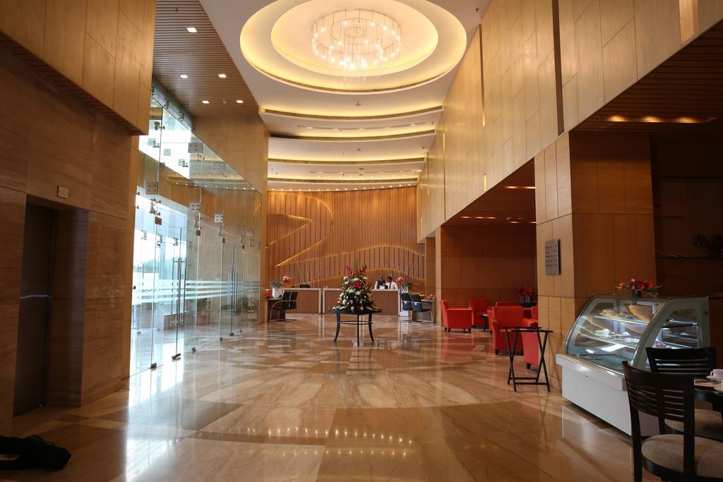 Country Inn & Suites By Radisson, Meerut Bagian luar foto